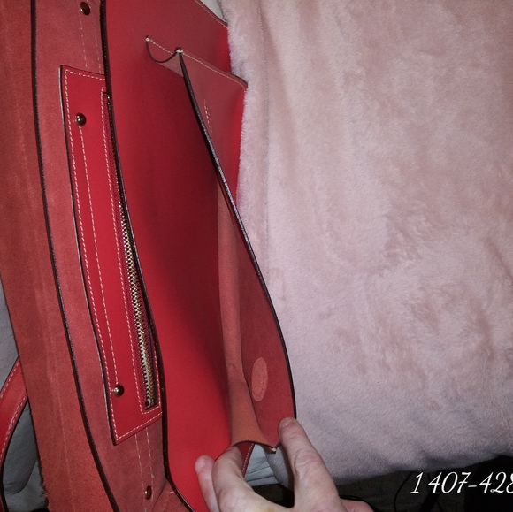 kate spade red satchel style smooth leather UNIQUE!!! - Picture 16 of 16